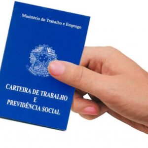 Os perigos de trabalhar sem registro na carteira de trabalho